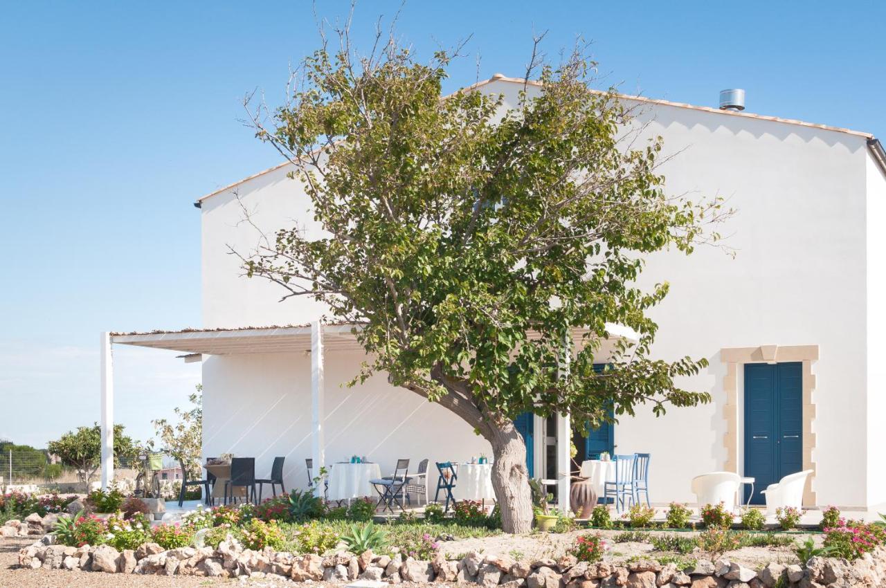 B&B Casa Del Faro Sanvallero Adults Only Portopalo Di Capo Passero Eksteriør billede