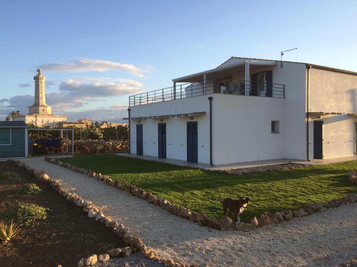 B&B Casa Del Faro Sanvallero Adults Only Portopalo Di Capo Passero Eksteriør billede