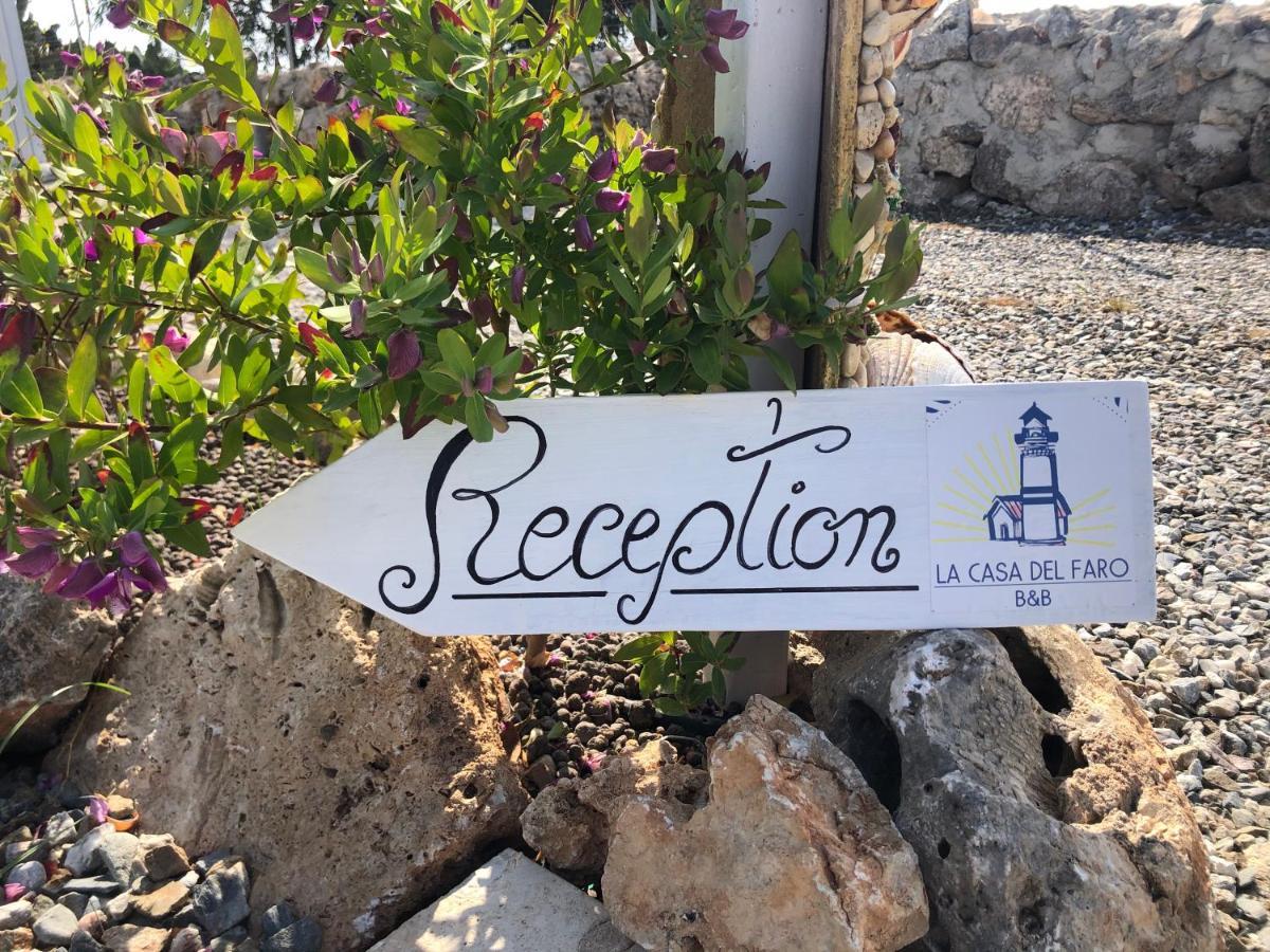 B&B Casa Del Faro Sanvallero Adults Only Portopalo Di Capo Passero Eksteriør billede